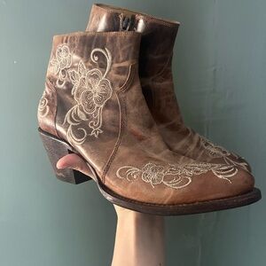 Shyanne Floral Embroidered Tan Ankle Boots